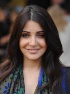 How tall is Anushka Sharma?